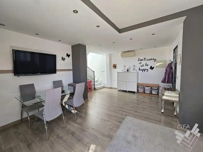 Casa adosada en venta en Peñíscola / Peníscola con Calefacción, Jardín privado y Trastero