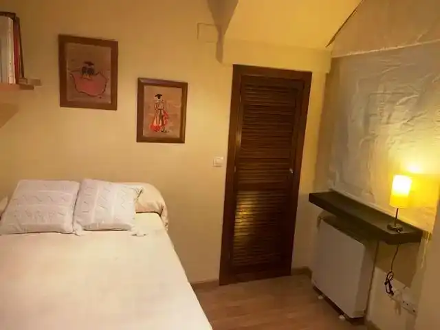 Dormitori de Pis en venda en Baeza amb Aire condicionat i Balcó