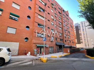 Pis amb ascensor en venda a JOSÉ DE CADALSO