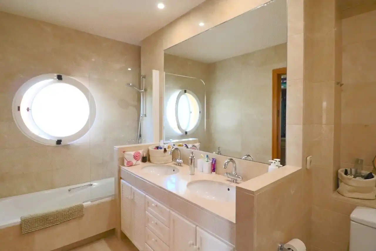 Casa amb piscina en venda a Urbanizaciones, imagen 20