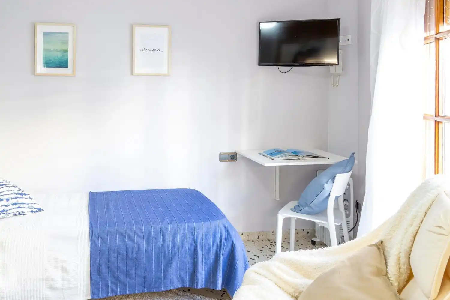 Dormitori de Loft de lloguer en Torredembarra amb Terrassa