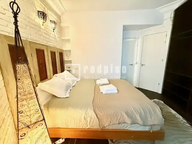 Habitación de Piso de alquiler en Madrid con Aire acondicionado, Calefacción y Jardín privado