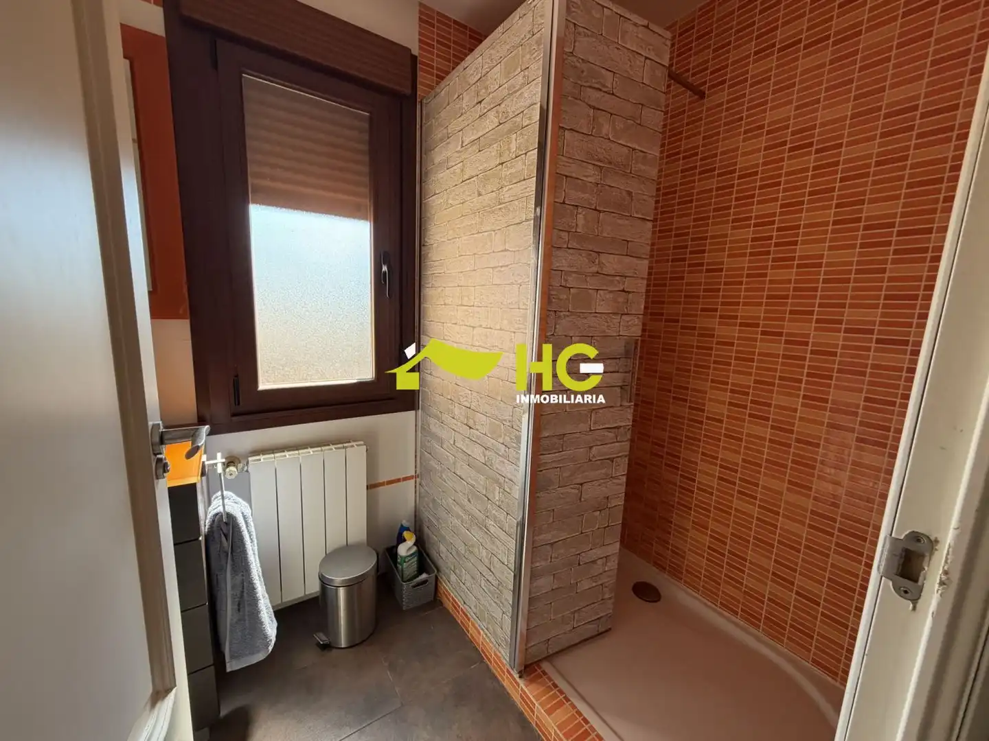 Baño de Piso de alquiler en Villaviciosa de Odón con Aire acondicionado y Calefacción
