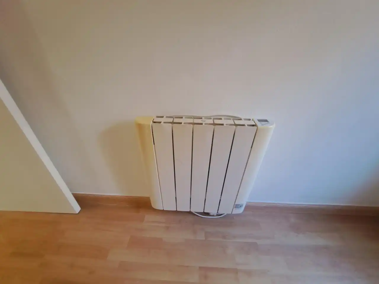 Bedroom of Flat for sale in Zaragoza  with Air Conditioner, Heating and Parquet flooring