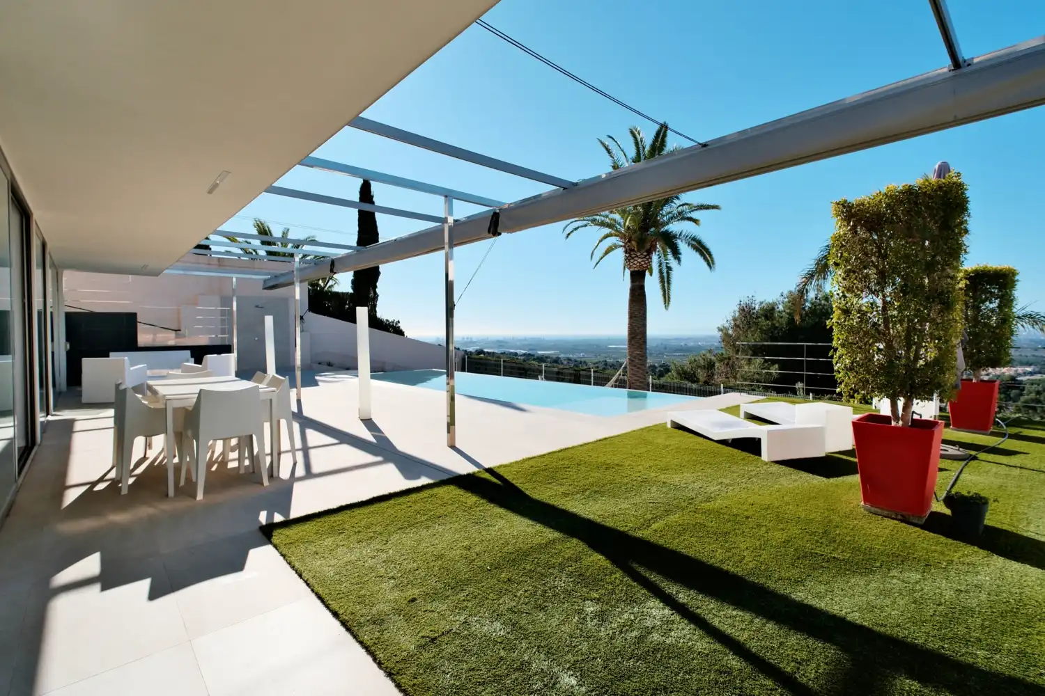 Terrassa de Casa o xalet en venda en Sagunto / Sagunt amb Aire condicionat, Calefacció i Jardí privat