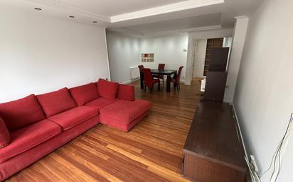 Living room of Flat to rent in Castro-Urdiales  with Heating, Private garden and Terrace