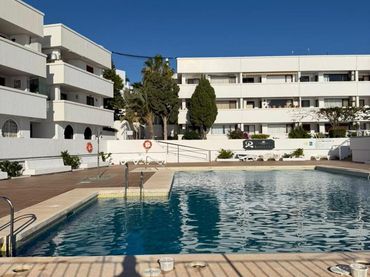 Erdgeschosswohnung mit Pool zum Verkauf in Paseo del Mediterráneo