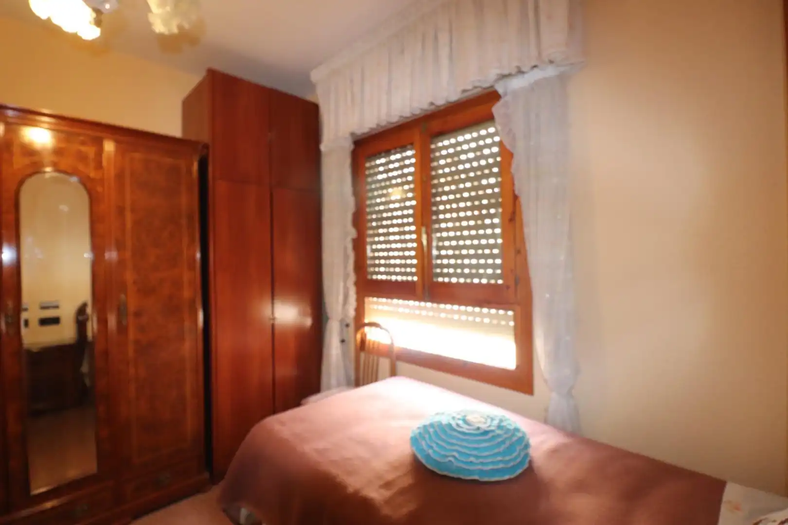 Habitación de Piso en venta en Elda