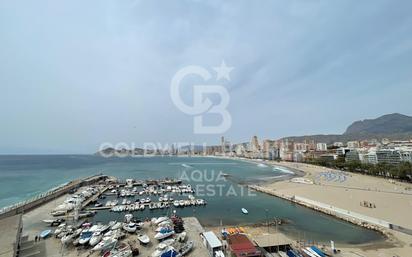 Vista exterior de Dúplex en venda en Benidorm