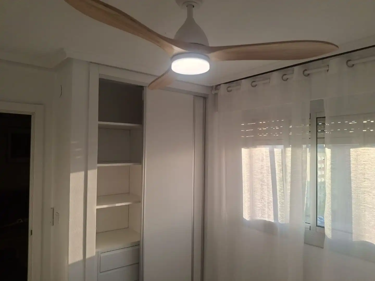 Bedroom of Flat for sale in Alicante / Alacant  with Air Conditioner, Terrace and Balcony