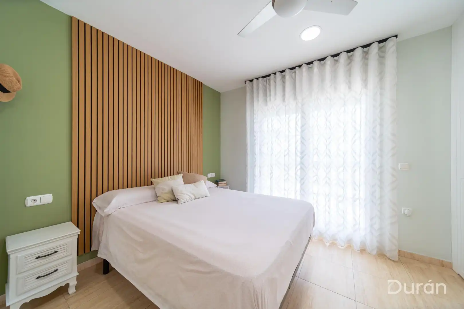 Habitación de Casa o chalet en venta en El Ejido con Aire acondicionado, Jardín privado y Terraza