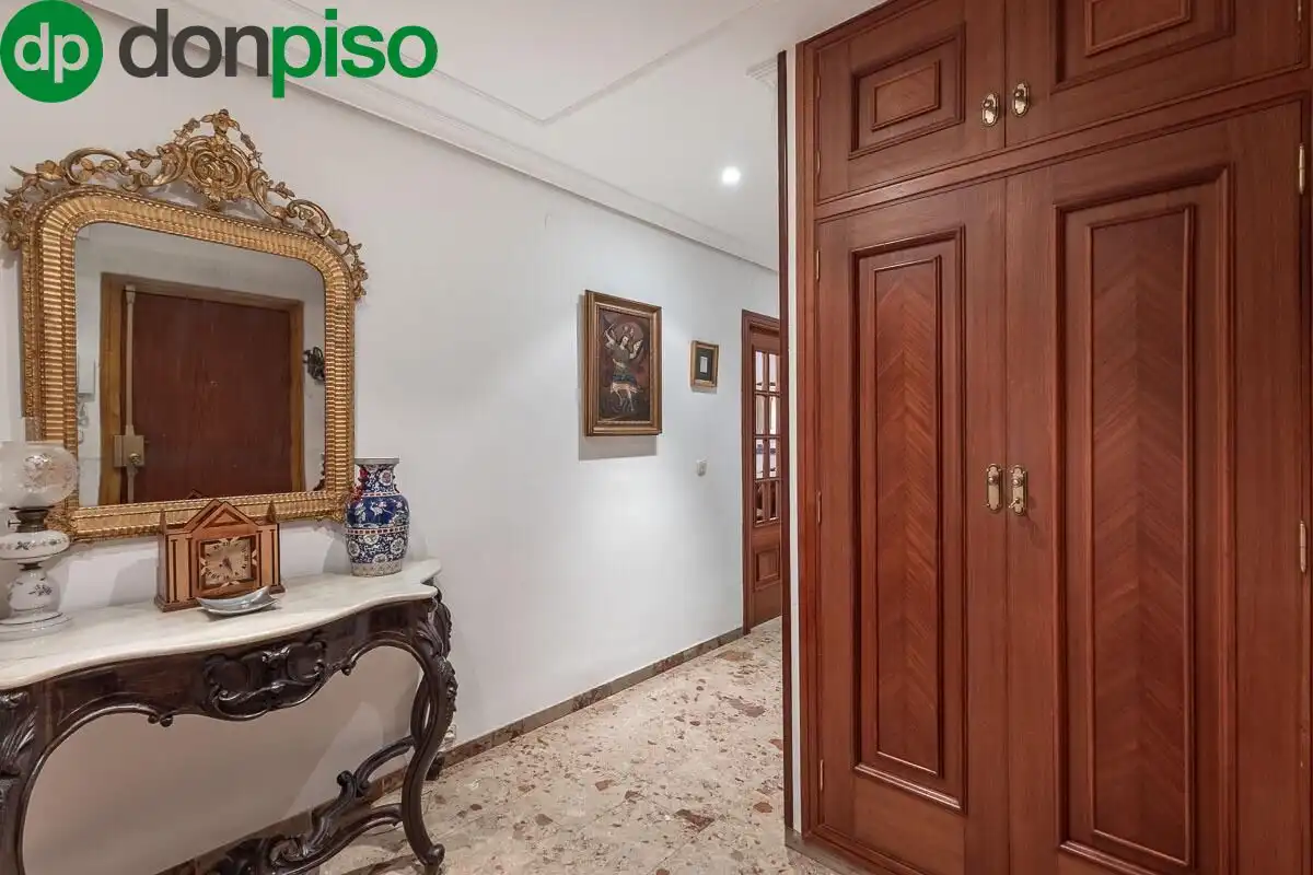 Apartament amb terrassa en venda a Calle ANGEL BARRIOS 1, imagen 24