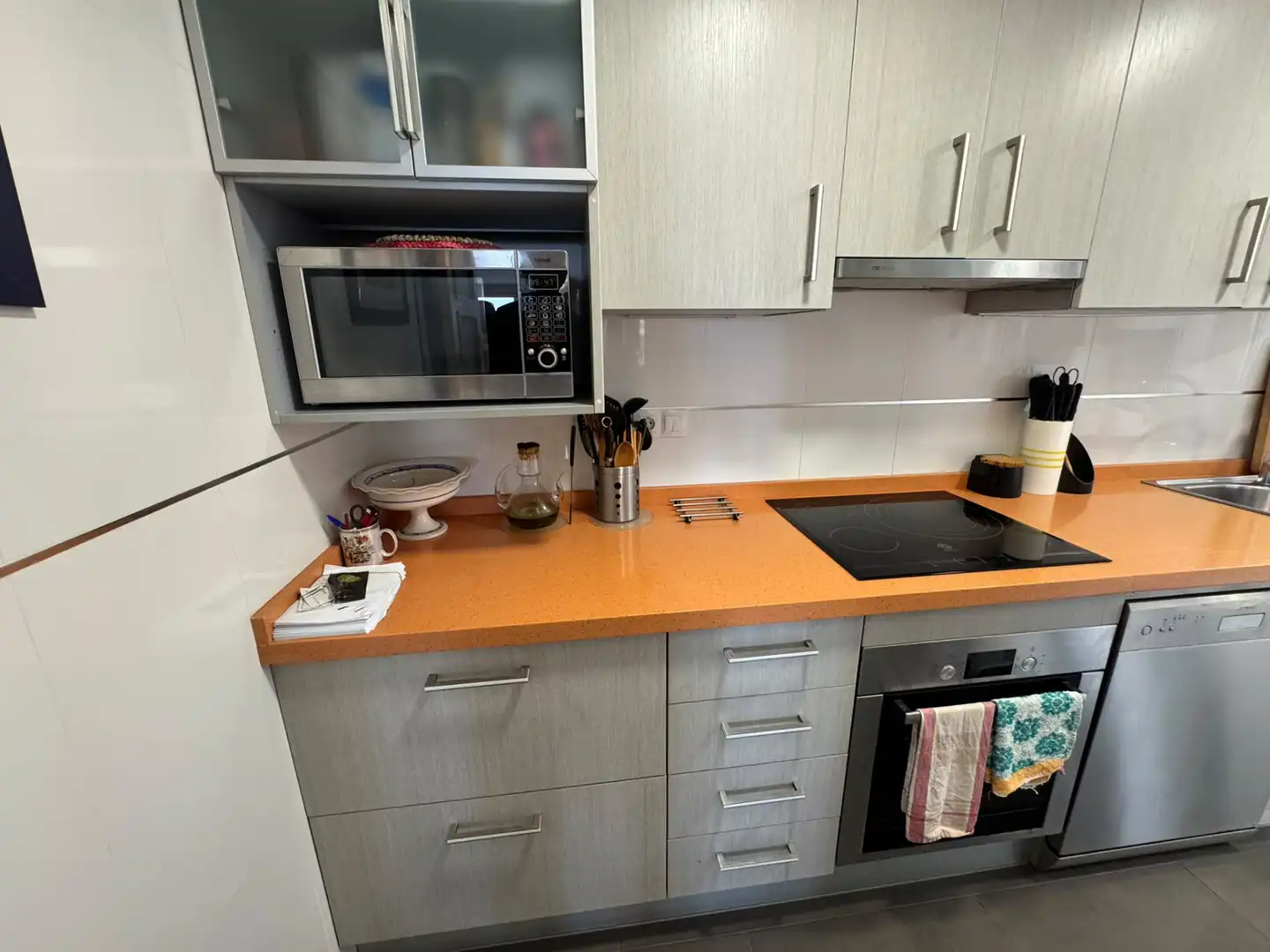 Cuina de Apartament de lloguer en El Campello amb Aire condicionat, Calefacció i Moblat