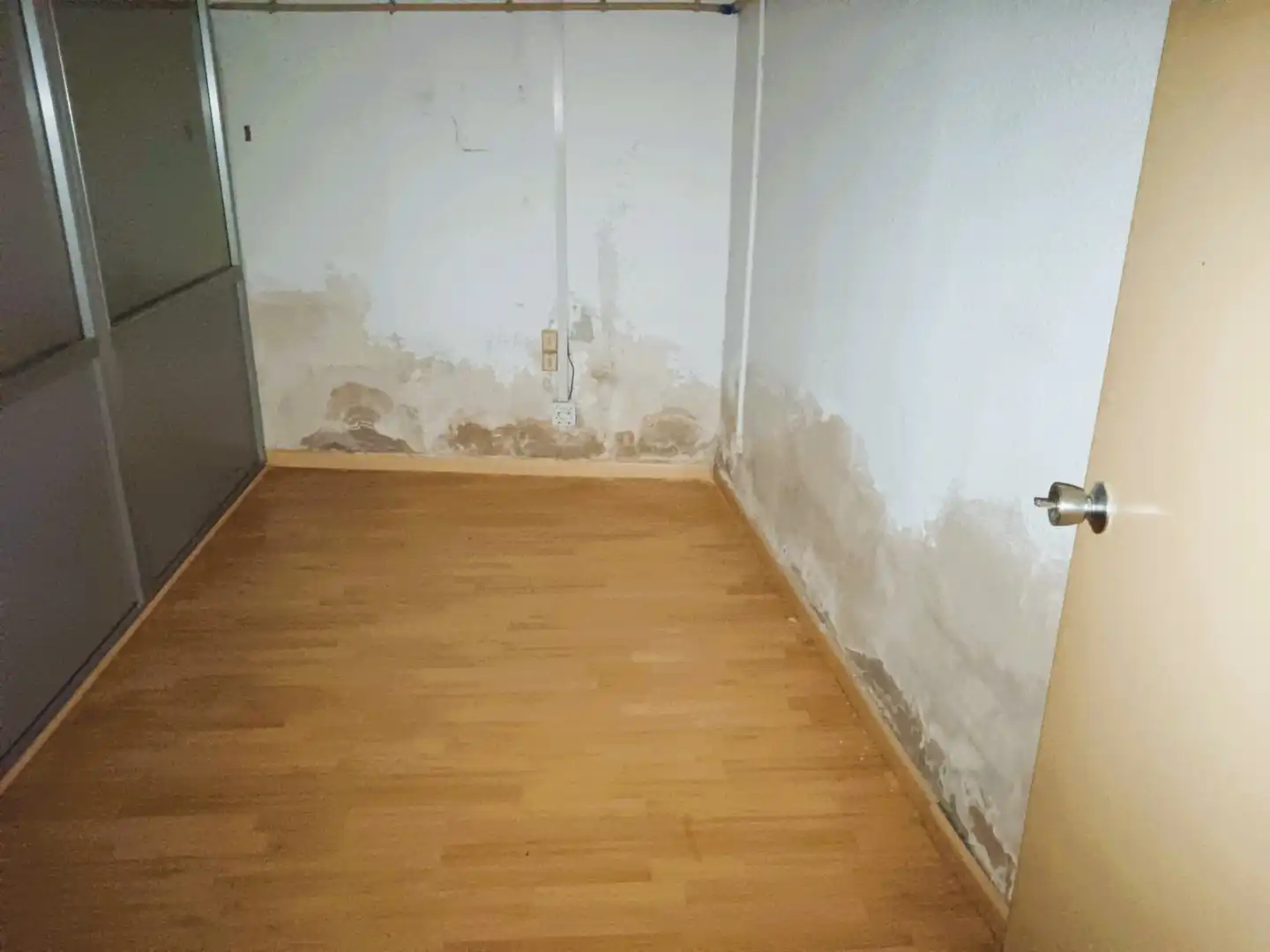 Local comercial en venda a Carrer del Montsià, imagen 8