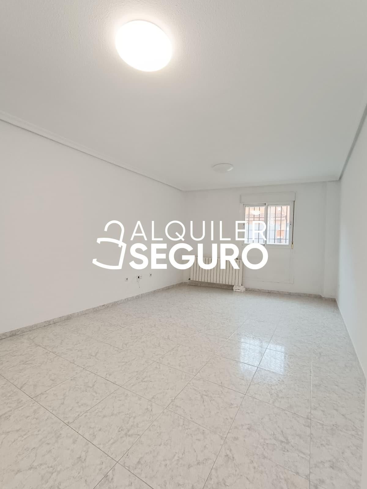 Flat to rent in Cambroneras, Torrejón de la Calzada