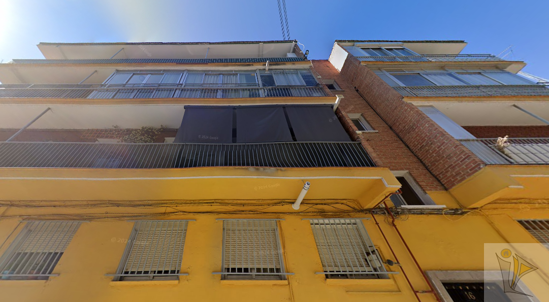 Vista exterior de Piso en venta en  Madrid Capital