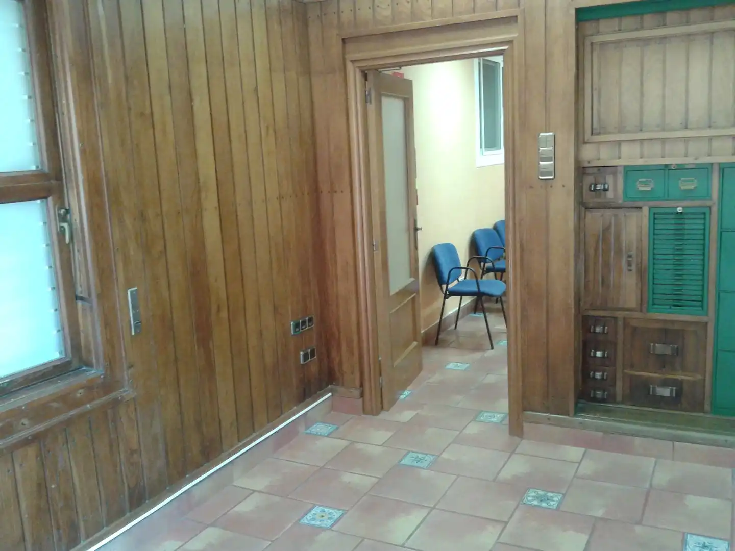 Büro zur Miete in Monzón, Huesca