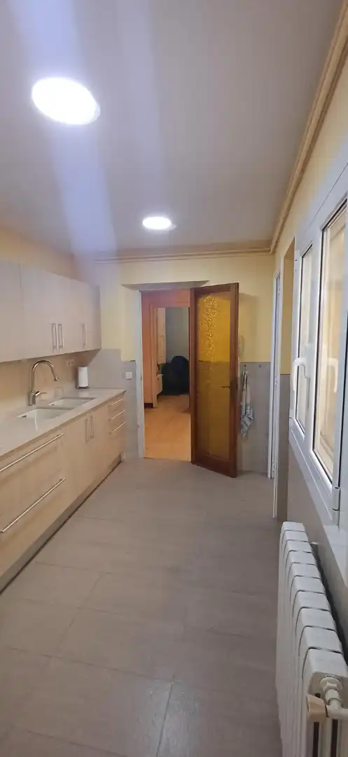 Cuina de Casa o xalet en venda en El Masnou amb Calefacció, Terrassa i Forn