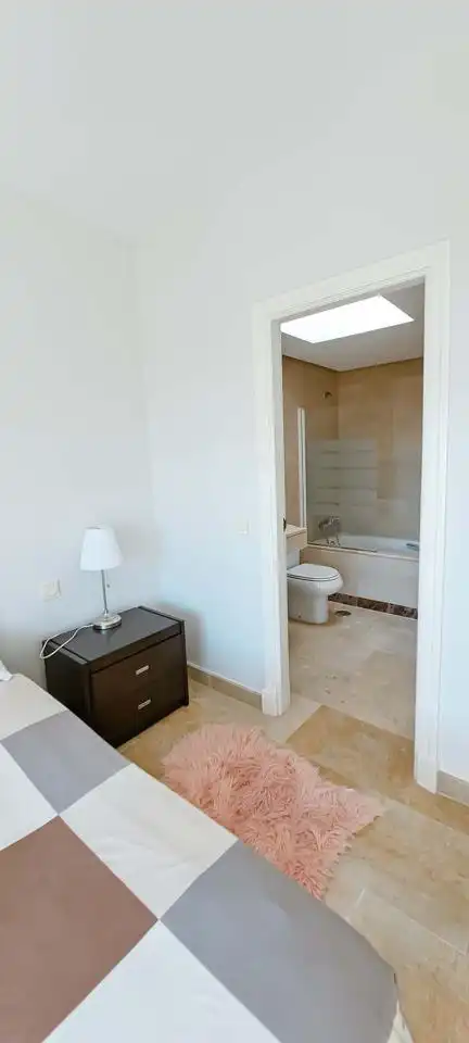 Attic for rent in La Duquesa