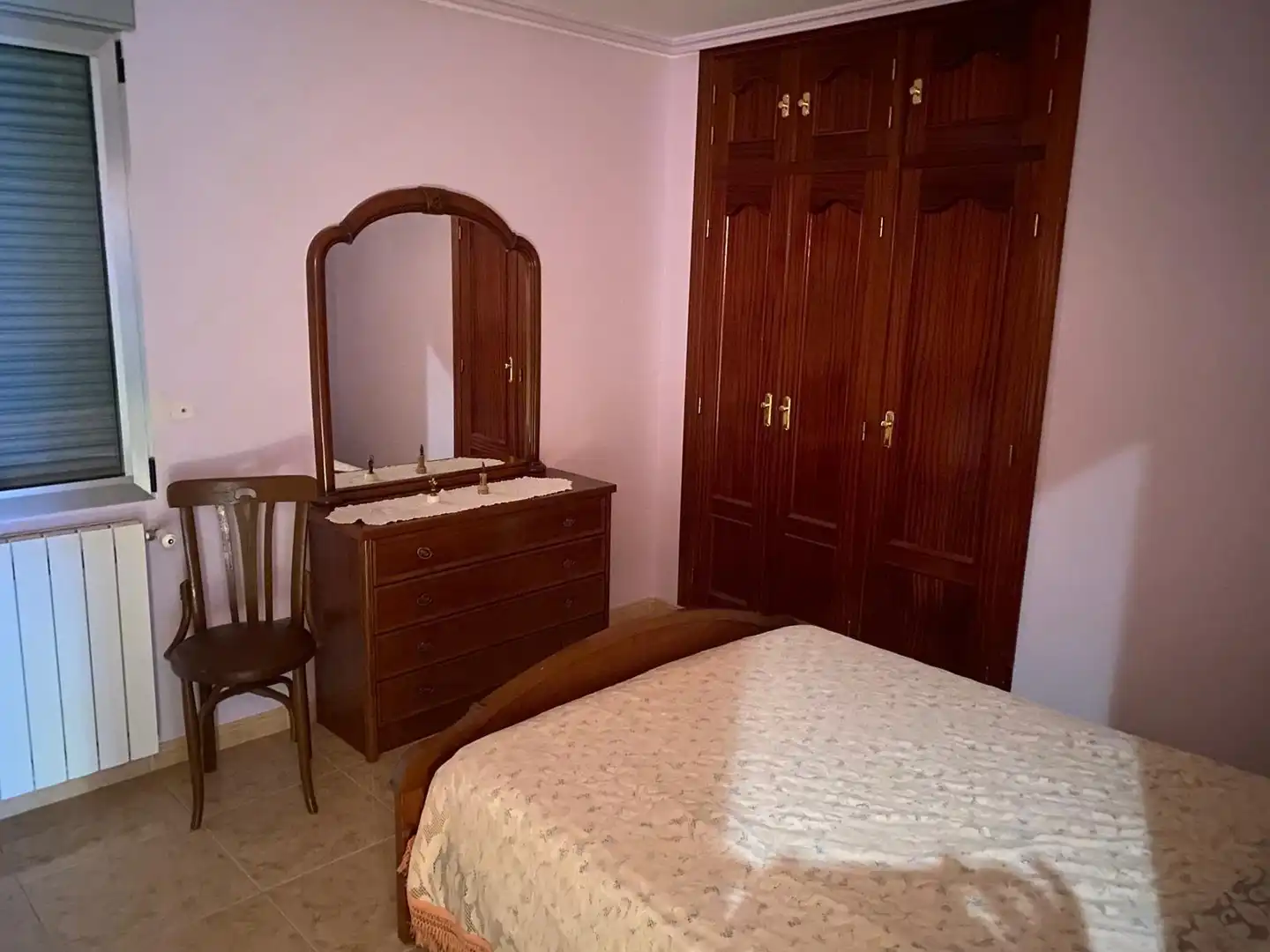 Habitación de Edificio en venta en Báguena
