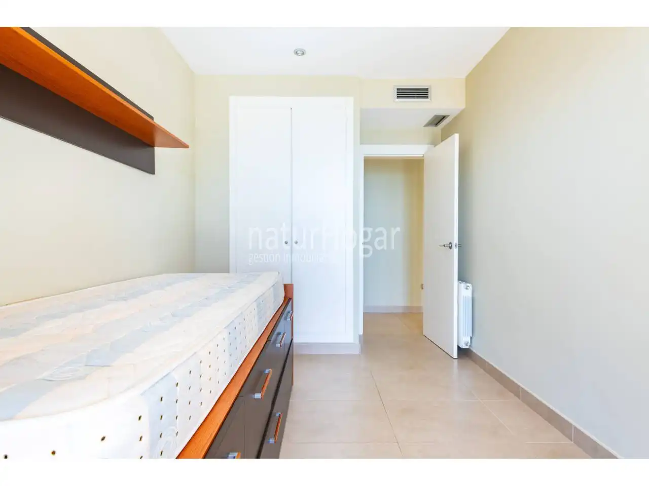 Dormitori de Apartament en venda en Oropesa del Mar / Orpesa amb Aire condicionat, Calefacció i Terrassa