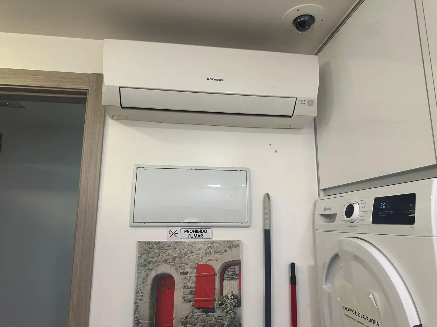 Dormitori de Dúplex en venda en L'Hospitalet de Llobregat amb Aire condicionat, Calefacció i Parquet