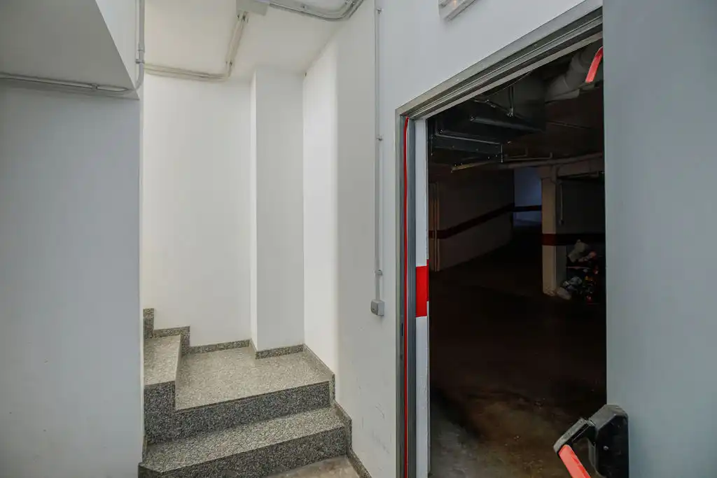 Garaje en venta en Av Alt Empordà, Bàscara