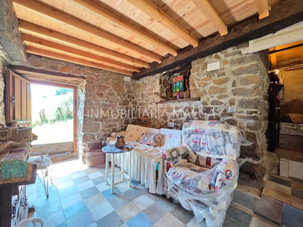 Garden of Houses for sale in Colunga  with Private garden, Parquet flooring and Storage room