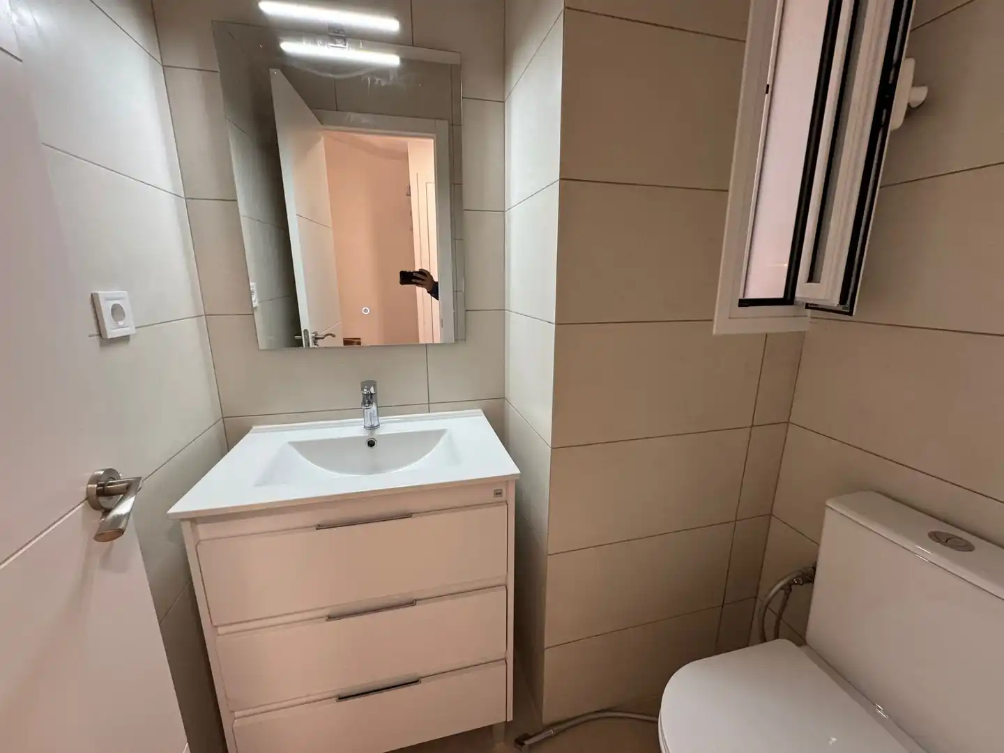 Badezimmer von Wohnungen zur Miete in El Campello mit Klimaanlage, Heizung und Möbliert