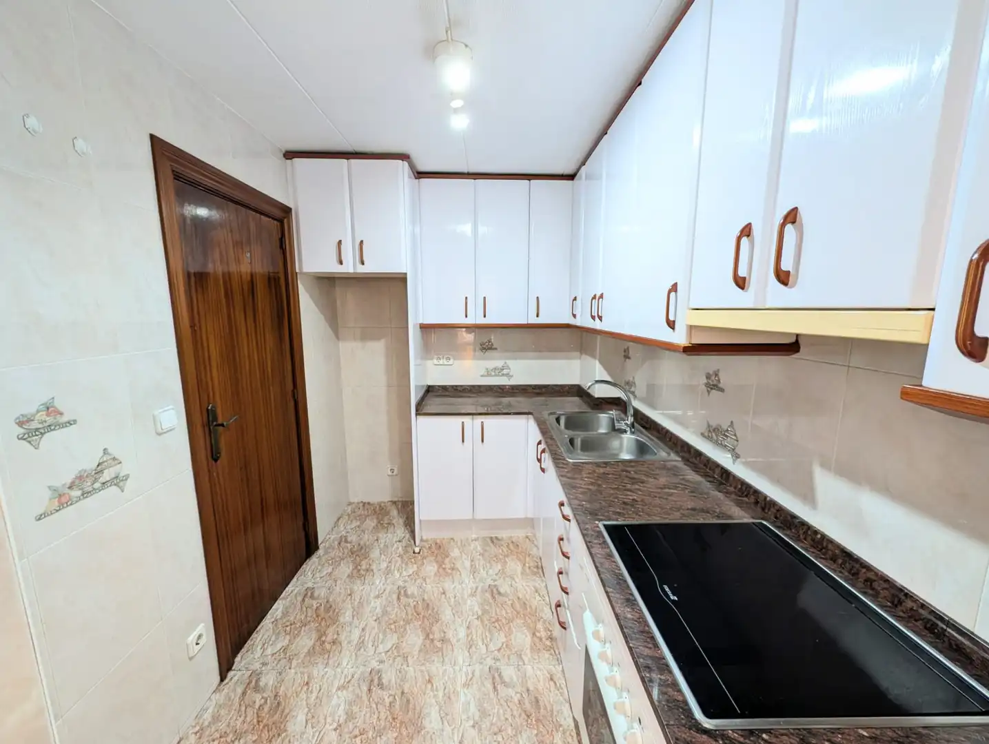 Cuina de Pis en venda en Badalona amb Aire condicionat, Calefacció i Balcó