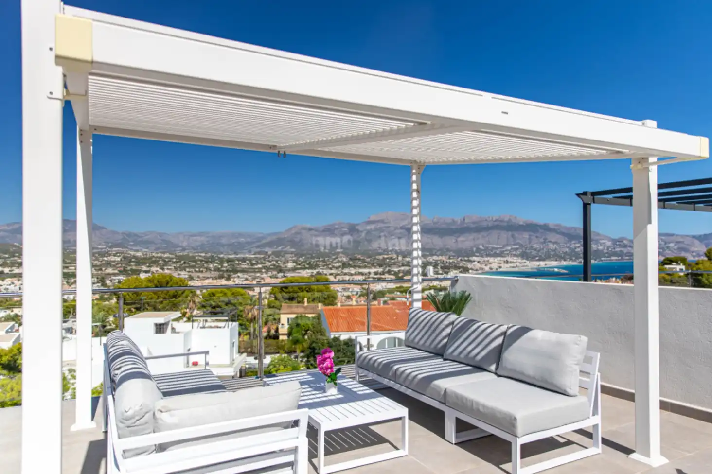 Terrasse von Haus oder Chalet zum Verkauf in L'Alfàs del Pi mit Klimaanlage, Heizung und Privatgarten