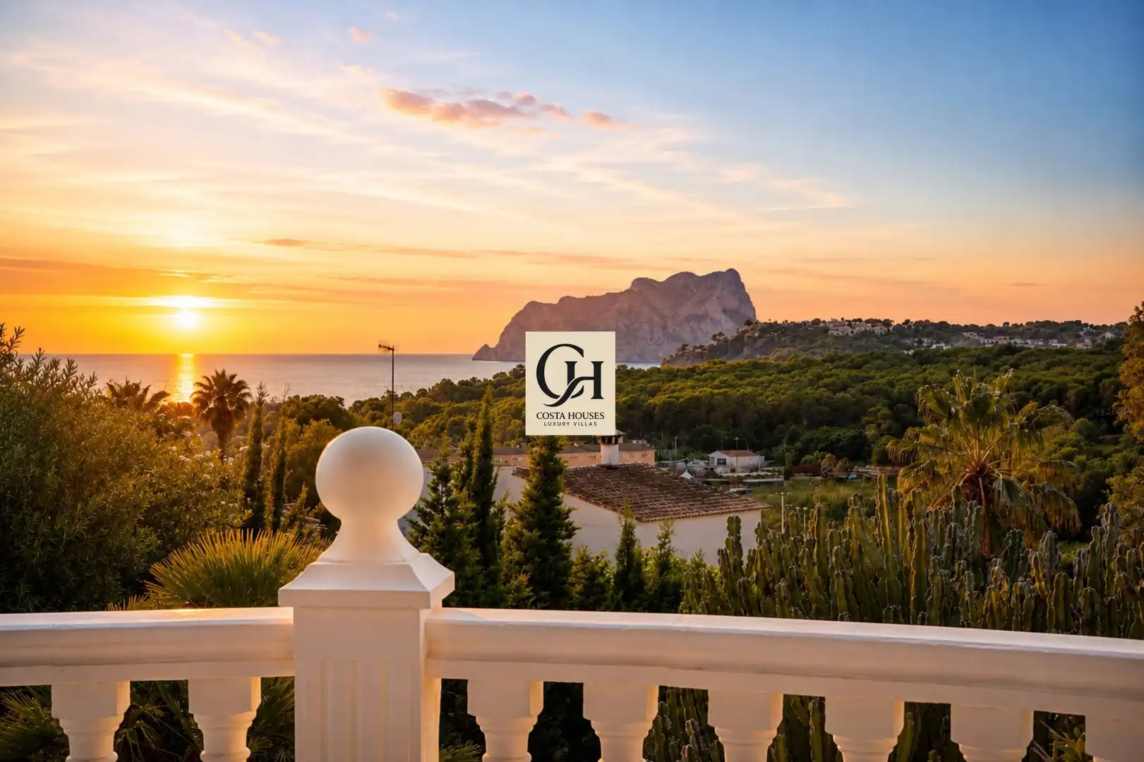 Vista exterior de Casa o xalet en venda en Moraira amb Aire condicionat, Calefacció i Jardí privat