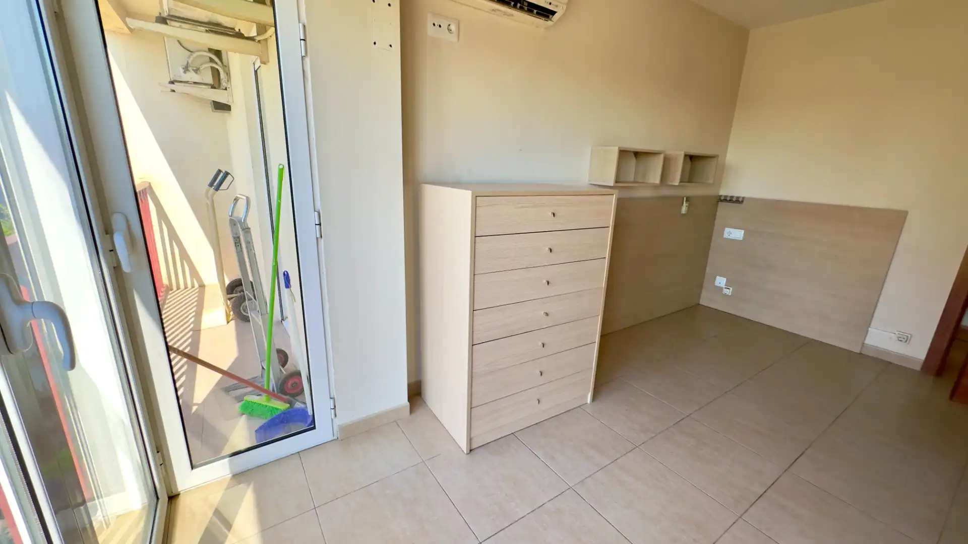 Habitación de Piso en venta en Barberà del Vallès con Aire acondicionado, Calefacción y Terraza