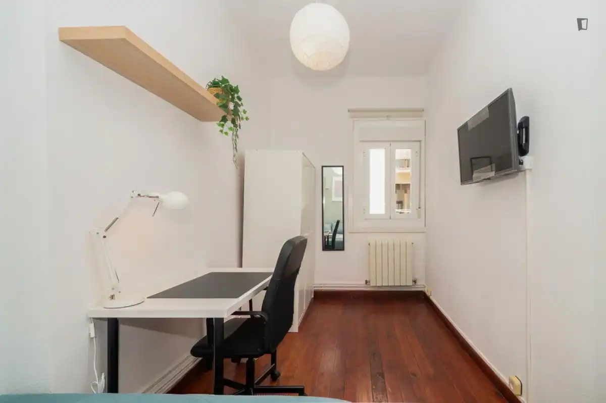 Apartments for share in  Pamplona / Iruña  with Heating, Furnished and Washing machine