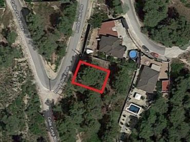 Terreno residenziale in vendita a Calle PINS
