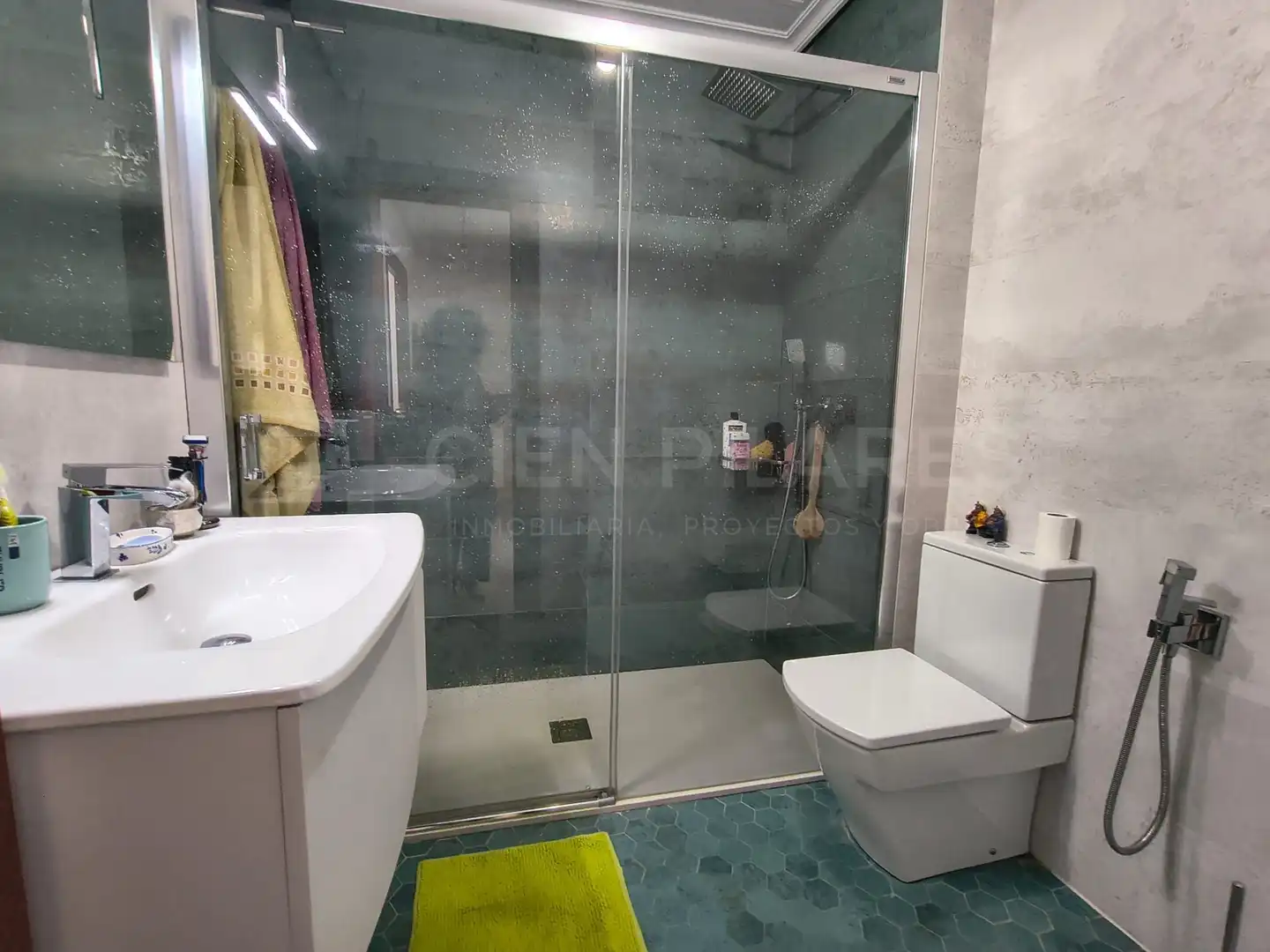 Bathroom of Flat for sale in Quel