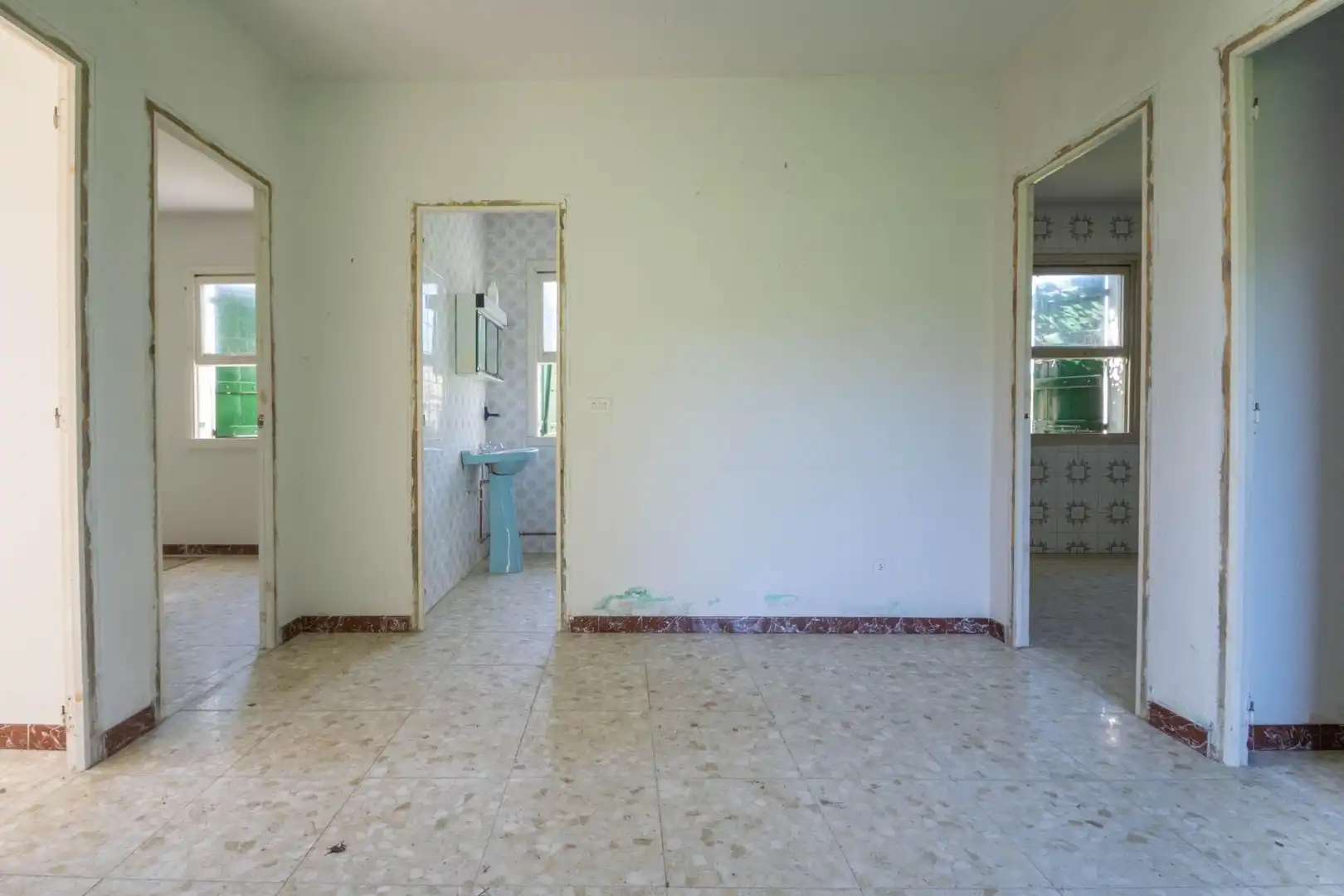 Casa o xalet en venda en Cambre  amb Jardí privat