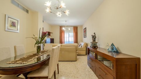 Foto 2 de Piso en venta en Sorolla, Nueva Alcalá, Alcalá de Guadaira