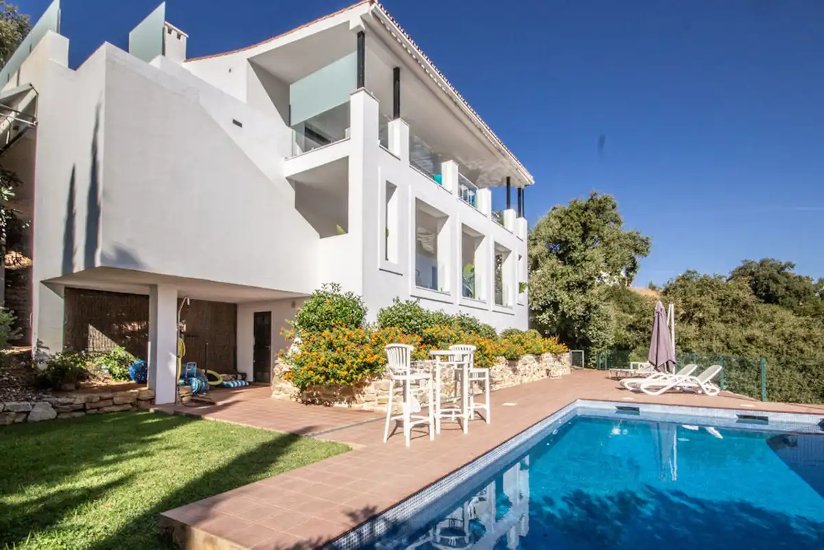 Terraced house for sale in La Mairena