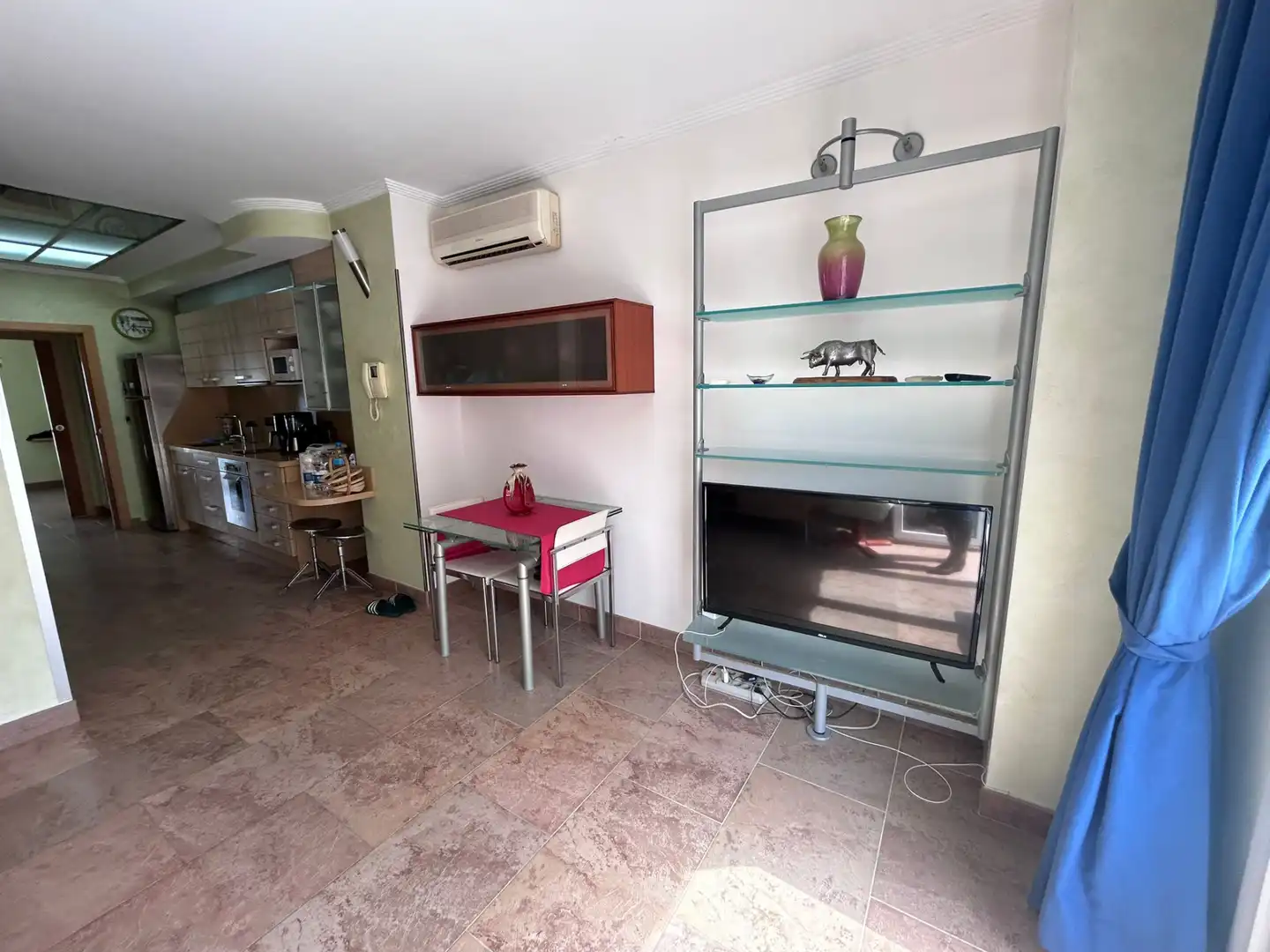 Sala de estar de Edificio en venta en Torremolinos