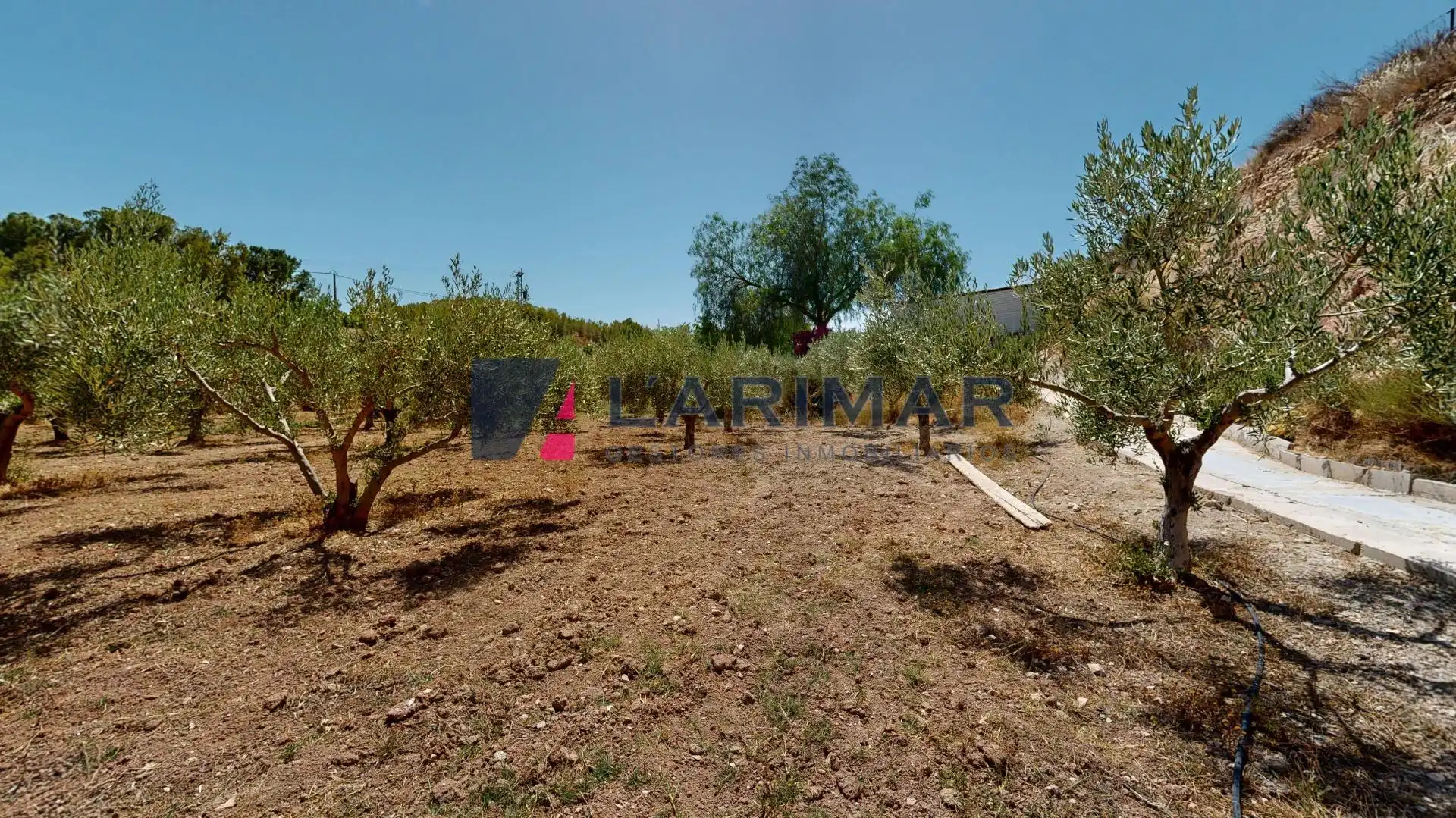 Houses for sale in Aspe  with Air Conditioner, Heating and Private garden