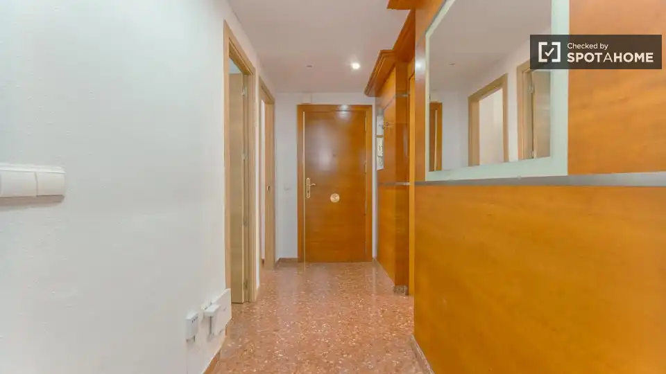 Room in L'Eixereta