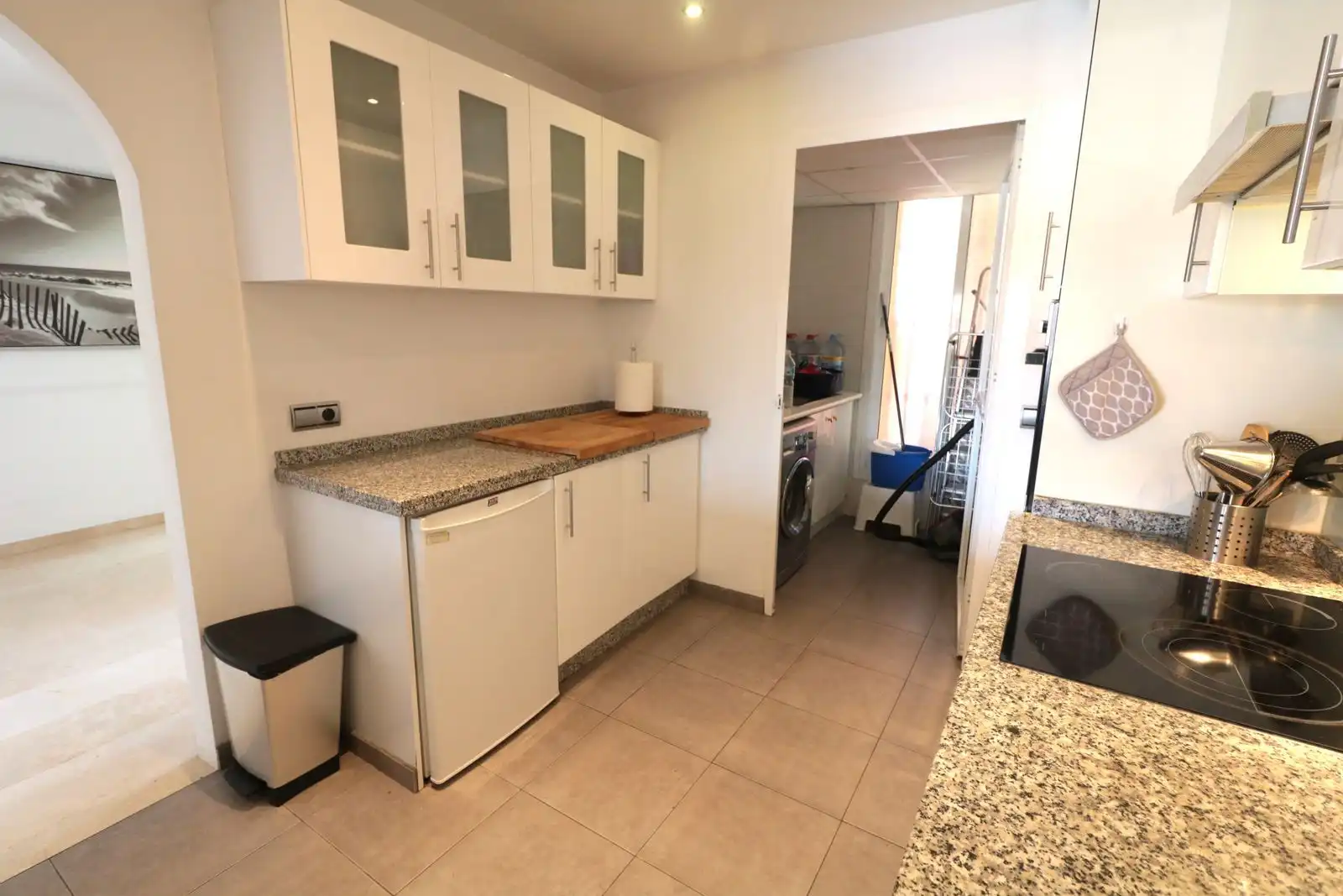 Cocina de Piso en venta en Estepona con Aire acondicionado, Terraza y Amueblado