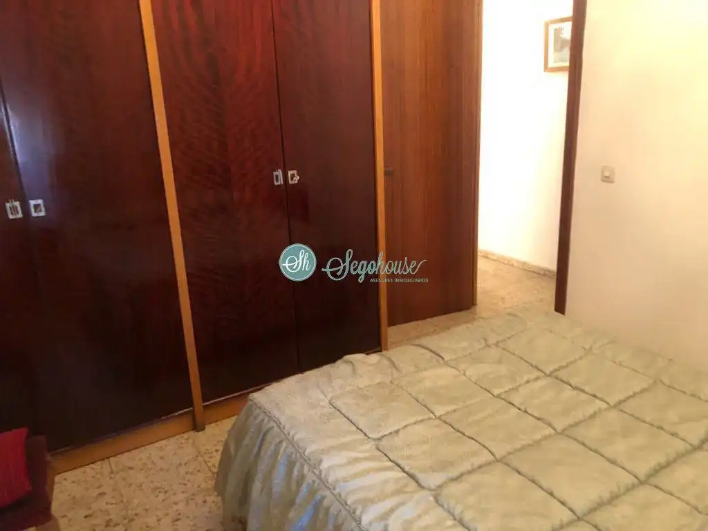 Habitación de Piso en venta en Segovia con Calefacción y Terraza