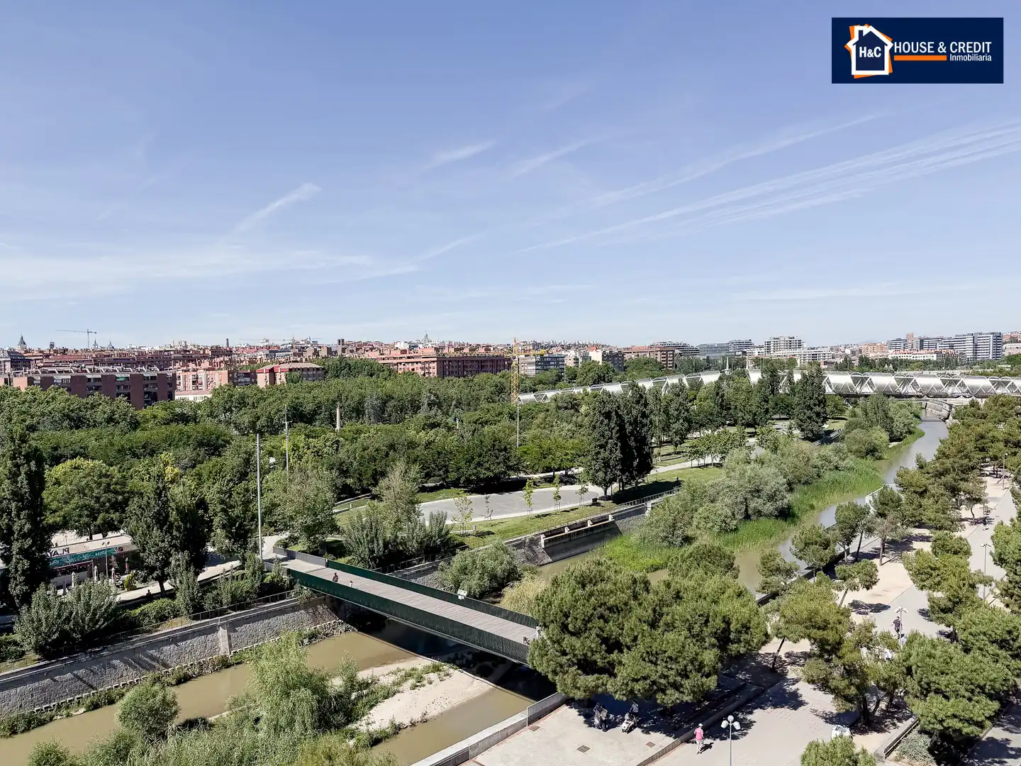 Exterior view of Flat for rent in Madrid  with Air Conditioner, Heating and Parquet flooring