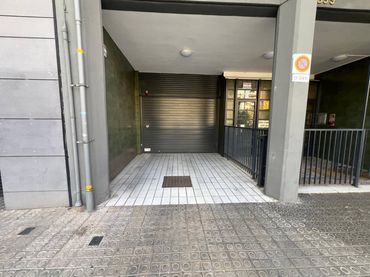 Individuale con ascensore in vendita a Calle Aragó