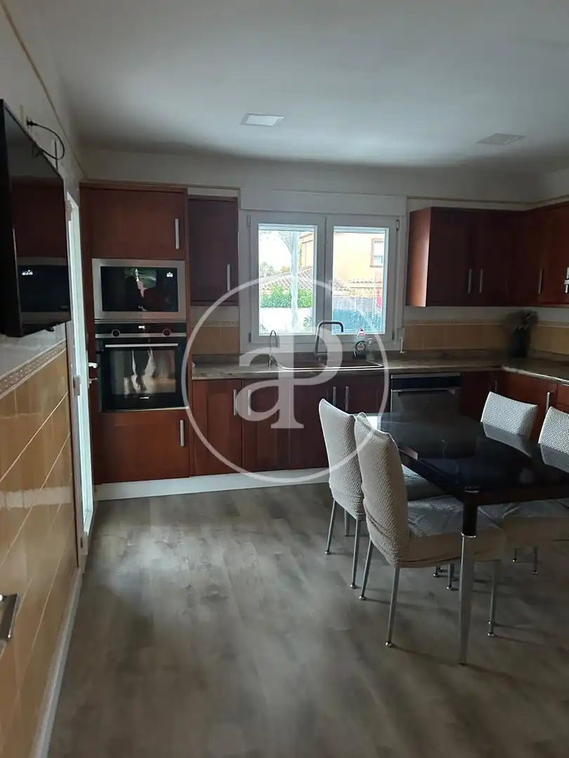 Kitchen of Flat for rent in Riba-roja de Túria  with Air Conditioner, Heating and Private garden