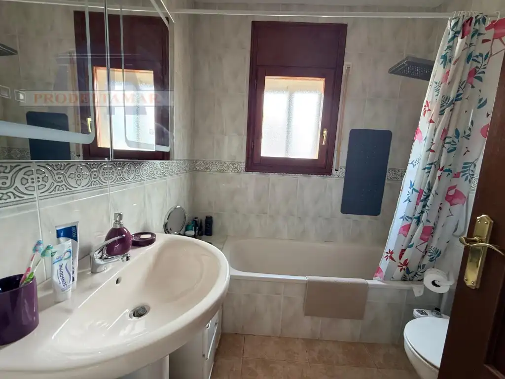 Casa bifamiliare in vendita a Calle Azalees De Les, imagen 13