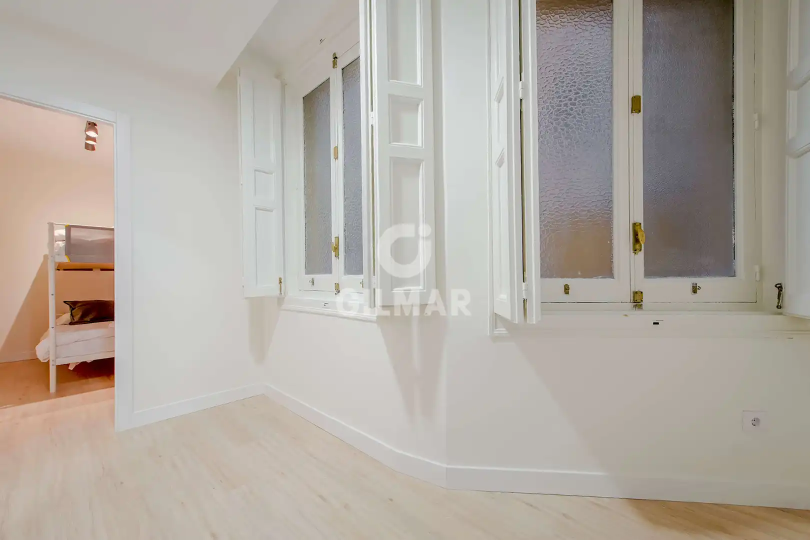 Habitación de Piso en venta en Madrid con Calefacción