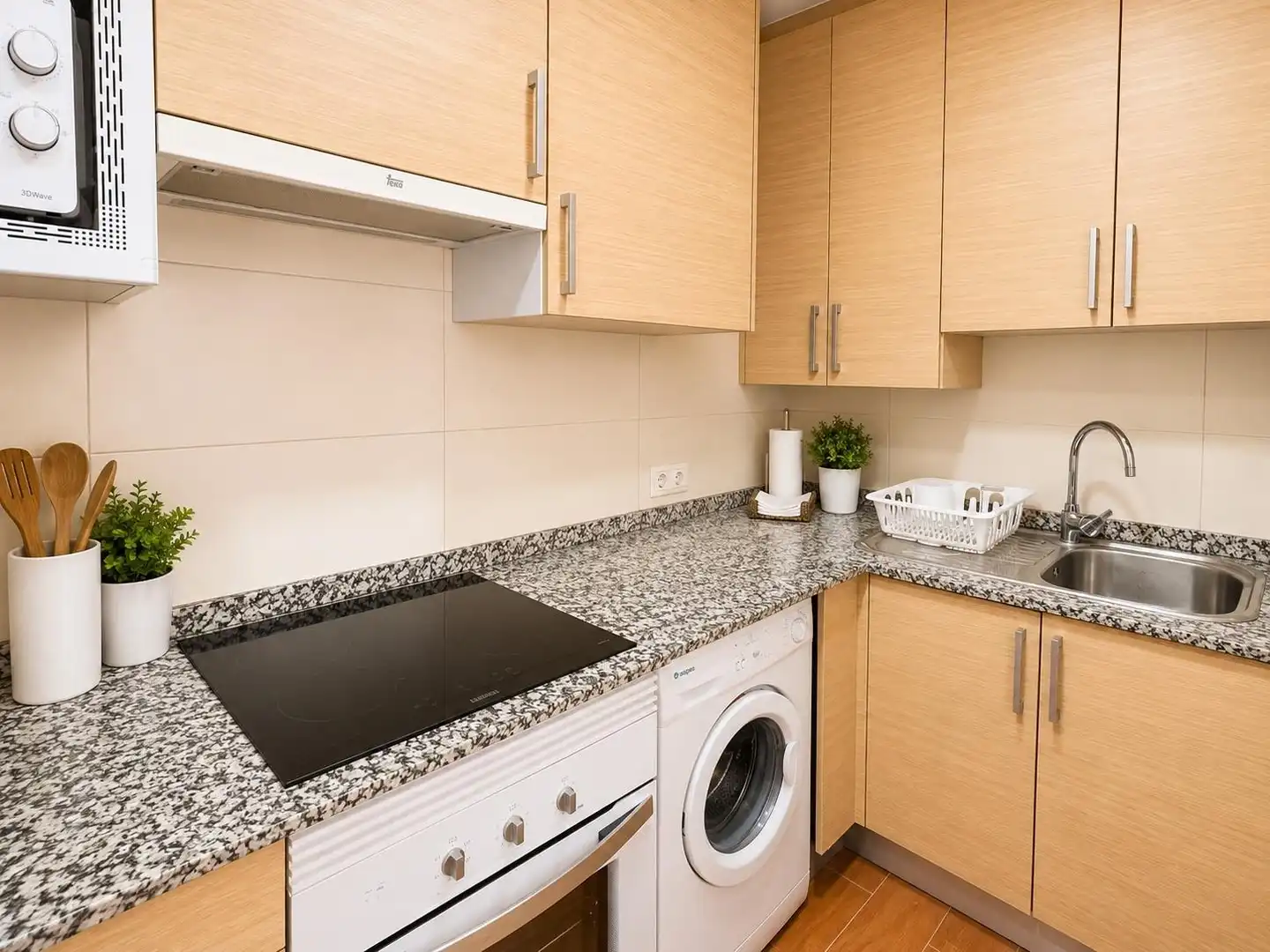 Küche von Wohnung zum Verkauf in Madrid mit Heizung und Parkett